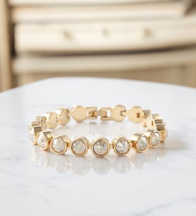 Гривна с кристали Сваровски